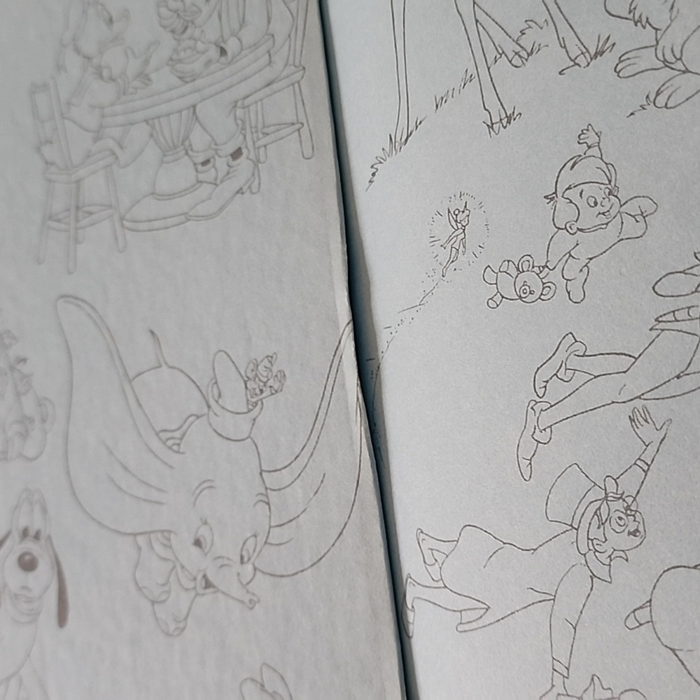 Walt Disney Fun-to-Read Library Book - Picture 7 of 7